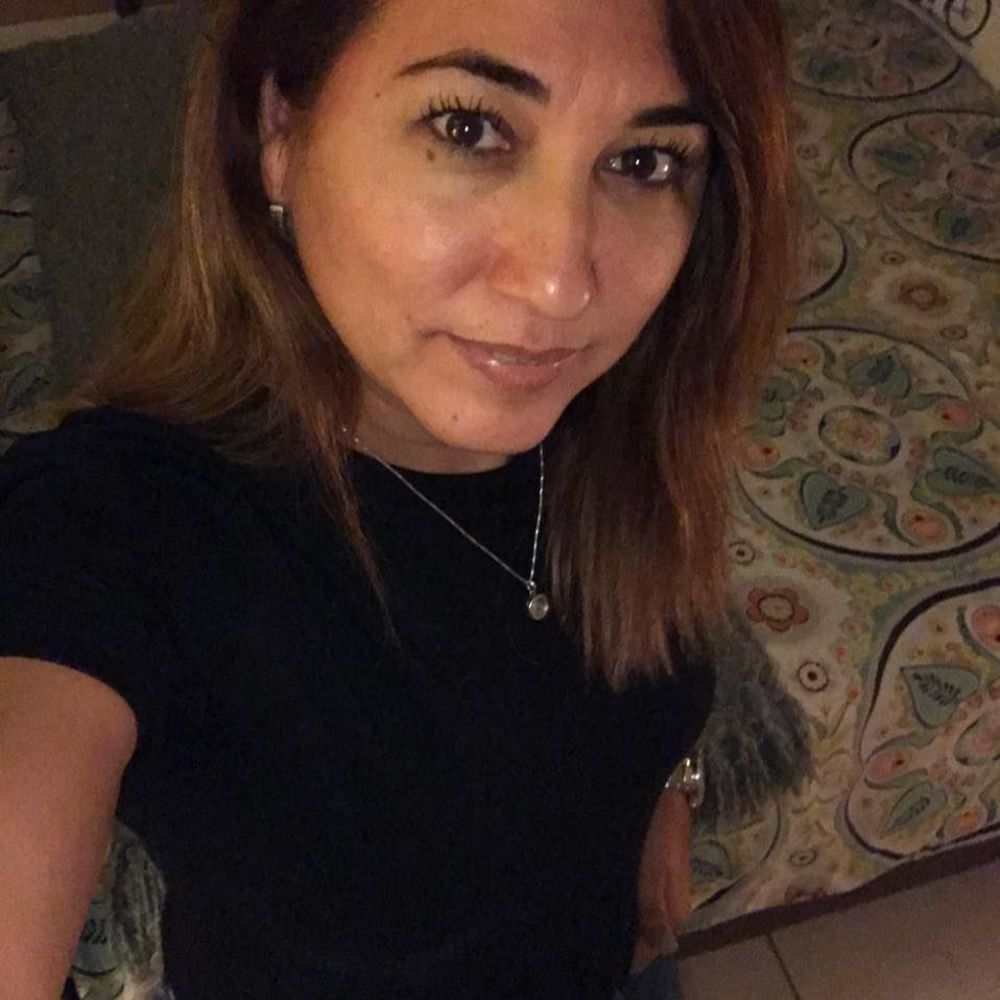 Meet your Posher, Erendira